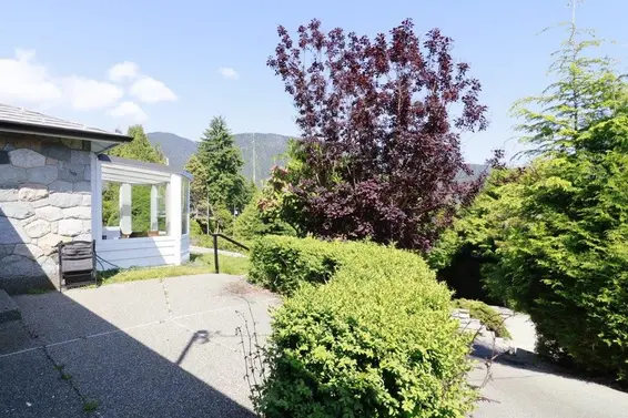 567 St. Giles Road, West Vancouver For Sale - image 5
