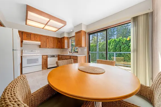 3833 Lynn Valley Road, North Vancouver For Sale - image 15