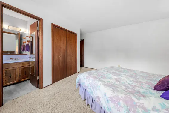 3833 Lynn Valley Road, North Vancouver For Sale - image 19