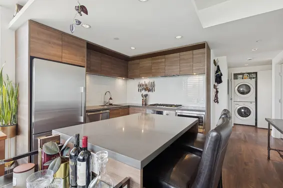 1702 1550 Fern Street, North Vancouver For Sale - image 13