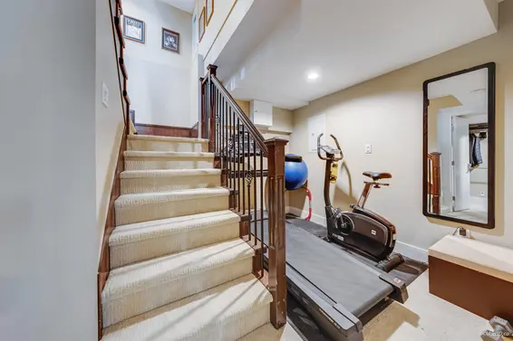 1626 St. Andrews Avenue, North Vancouver For Sale - image 7