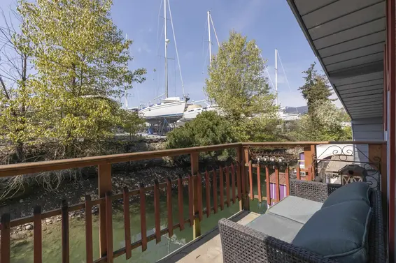 4 1681 Columbia Street, North Vancouver For Sale - image 21
