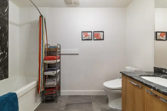 212 733 West 14th Street, North Vancouver For Sale - image 10