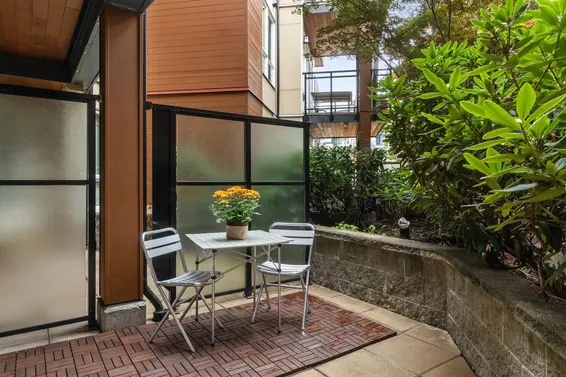 212 733 West 14th Street, North Vancouver For Sale - image 12