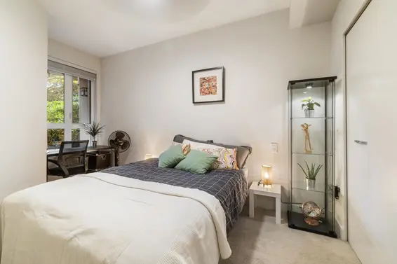 212 733 West 14th Street, North Vancouver For Sale - image 8