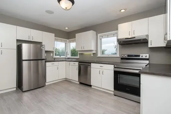986 Esquimalt Avenue, West Vancouver For Sale - image 16