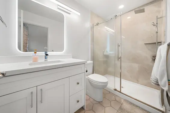 341 East 8th Street, North Vancouver For Sale - image 25