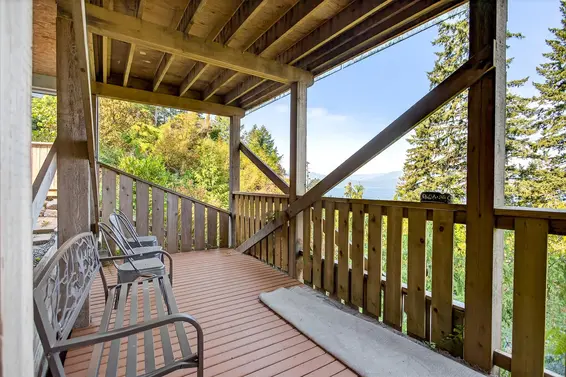 8598 Bedora Place, West Vancouver For Sale - image 19