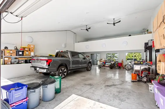 8598 Bedora Place, West Vancouver For Sale - image 22