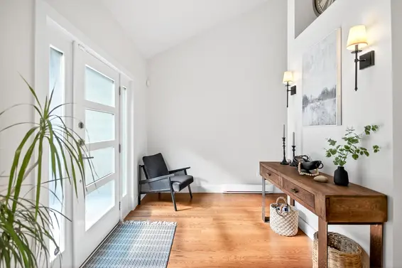 8598 Bedora Place, West Vancouver For Sale - image 27