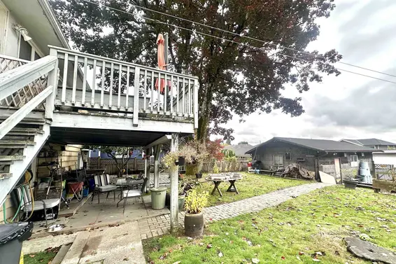 313 East 13th Street, North Vancouver For Sale - image 11