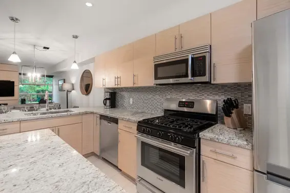 104 2832 Capilano Road, North Vancouver For Sale - image 11