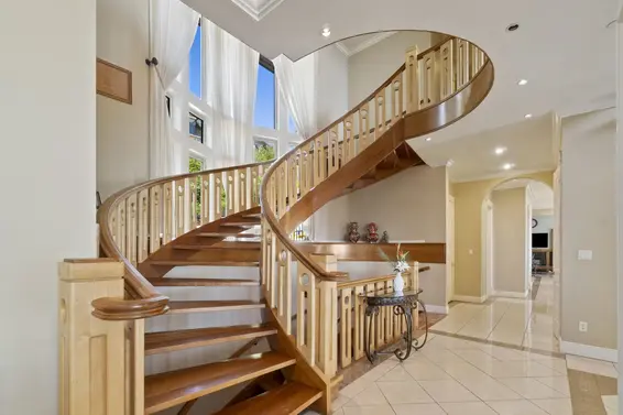 2523 Marr Creek Court, West Vancouver For Sale - image 18