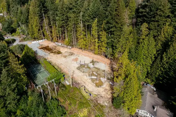 4412 Woodpark Road, West Vancouver For Sale - image 12