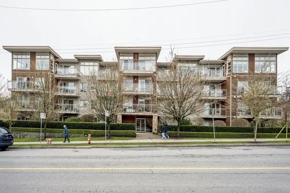 303 1033 St. George's Avenue, North Vancouver For Sale - image 21