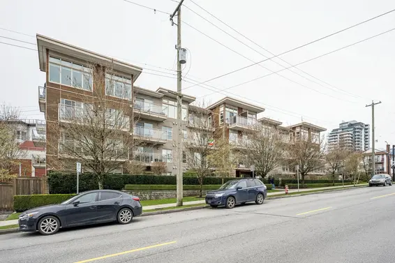 303 1033 St. George's Avenue, North Vancouver For Sale - image 22