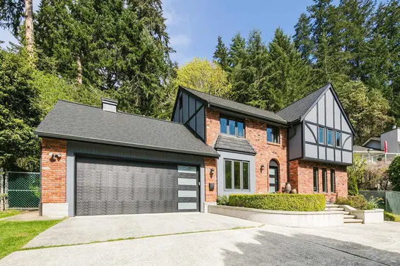 5753 Westport Road, West Vancouver