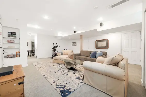 5753 Westport Road, West Vancouver For Sale - image 21