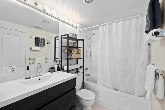 903 140 East 14th Street, North Vancouver For Sale - image 18
