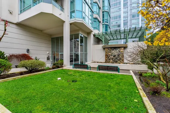 903 140 East 14th Street, North Vancouver For Sale - image 36