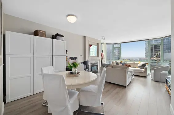 903 140 East 14th Street, North Vancouver For Sale - image 5