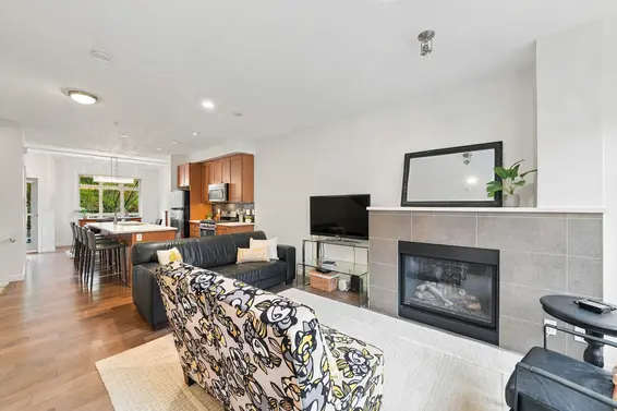3332 Mt Seymour Parkway, North Vancouver For Sale - image 2
