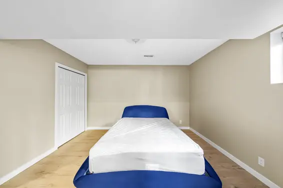 230 West 22nd Street, North Vancouver For Sale - image 28