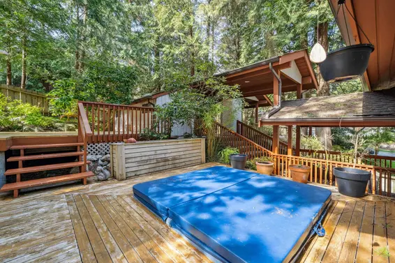 4706 Meadfeild Road, West Vancouver For Sale - image 20