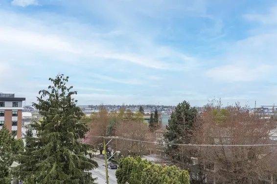 312 342 Mountain Highway, North Vancouver For Sale - image 33