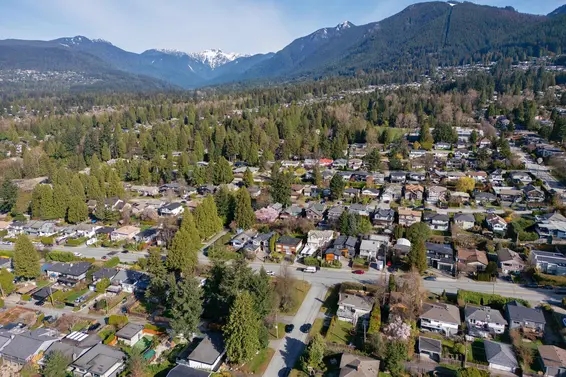 445 West Queens Road, North Vancouver For Sale - image 20