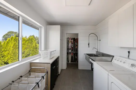 110 Seaview Place, Lions Bay For Sale - image 17