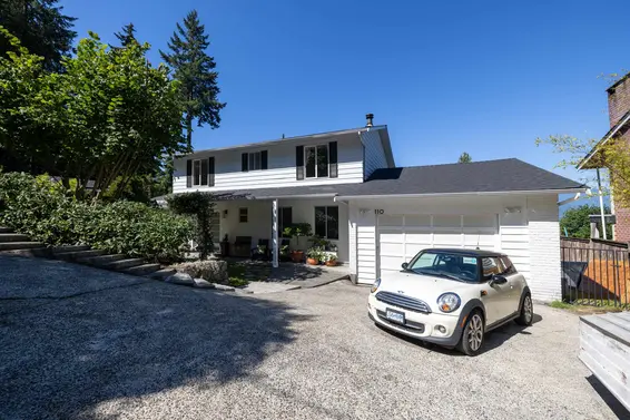 110 Seaview Place, Lions Bay For Sale - image 2