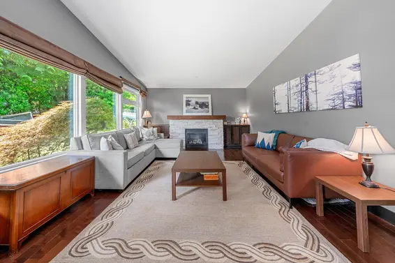 3920 Delbrook Avenue, North Vancouver For Sale - image 14