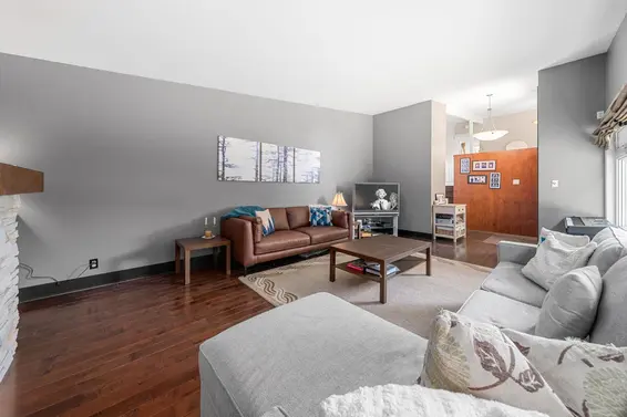 3920 Delbrook Avenue, North Vancouver For Sale - image 16
