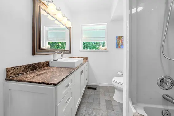 3920 Delbrook Avenue, North Vancouver For Sale - image 22
