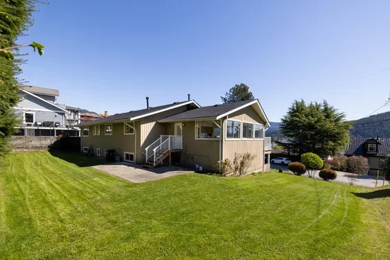 587 Beachview Drive, North Vancouver For Sale - image 30