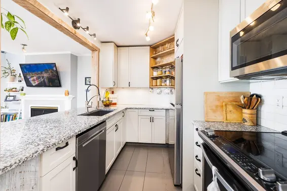 309 3721 Delbrook Avenue, North Vancouver For Sale - image 2