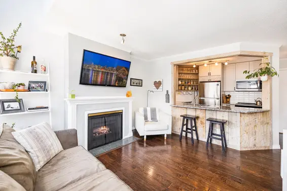 309 3721 Delbrook Avenue, North Vancouver For Sale - image 5