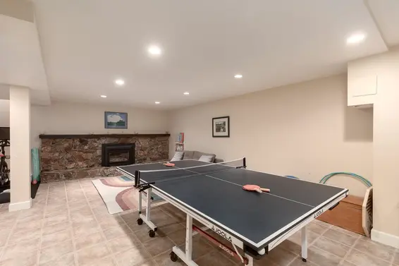3348 Tennyson Crescent, North Vancouver For Sale - image 22