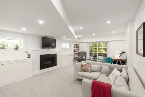 3348 Tennyson Crescent, North Vancouver For Sale - image 27