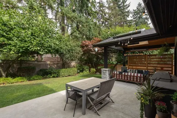 3348 Tennyson Crescent, North Vancouver For Sale - image 29