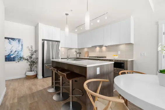 205 615 East 3rd Street, North Vancouver For Sale - image 10