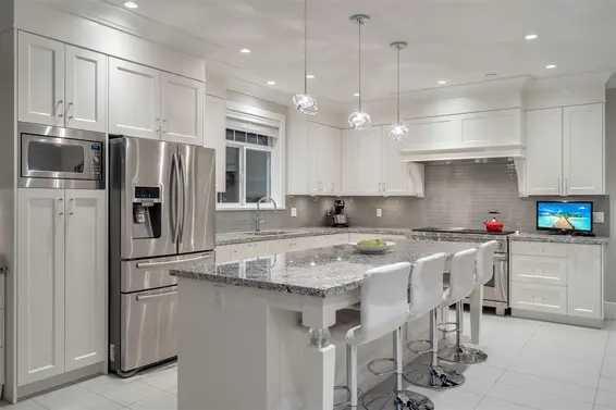 1622 Hope Road, North Vancouver For Sale - image 3
