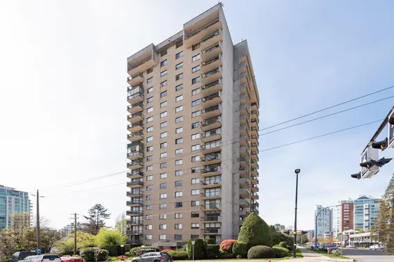 306 145 St. Georges Avenue, North Vancouver