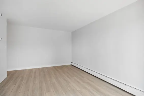 306 145 St. Georges Avenue, North Vancouver For Sale - image 5