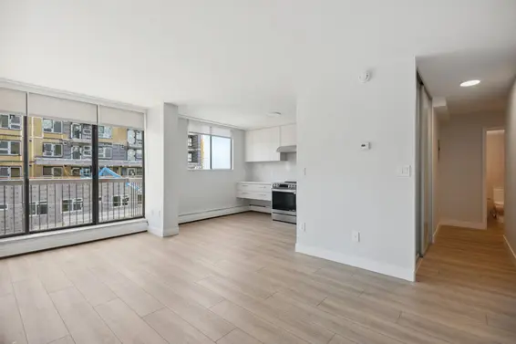 306 145 St. Georges Avenue, North Vancouver For Sale - image 6