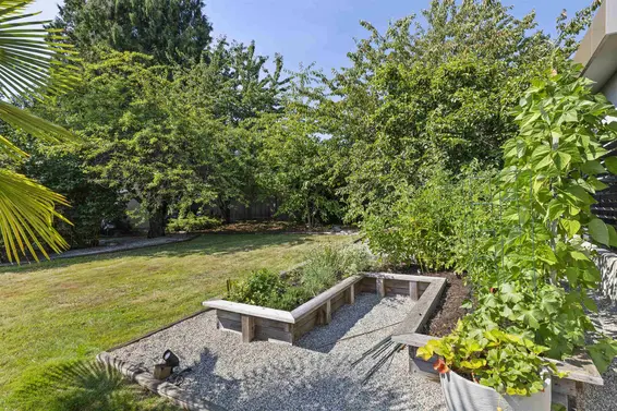 1175 Gordon Avenue, West Vancouver For Sale - image 18