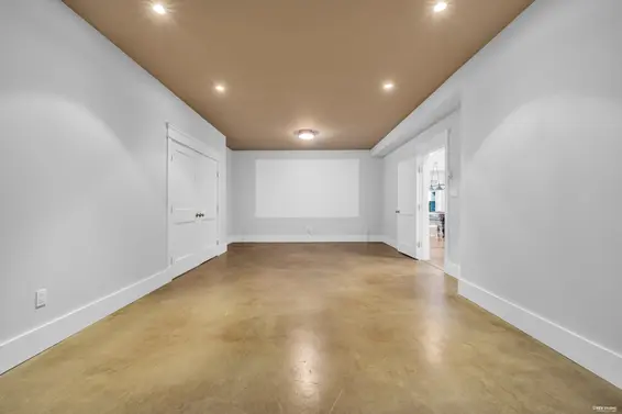 2340 Orchard Lane, West Vancouver For Sale - image 33