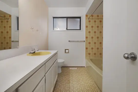 976 Prospect Avenue, North Vancouver For Sale - image 21