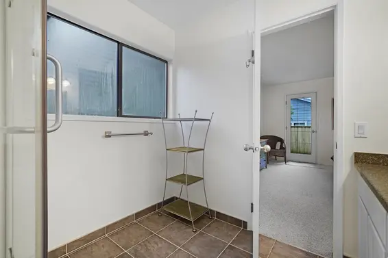 976 Prospect Avenue, North Vancouver For Sale - image 30